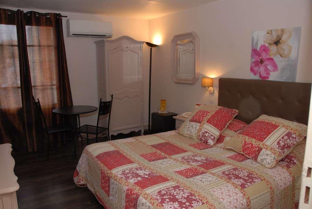 Hotel Ermitage Les Angles  Room photo